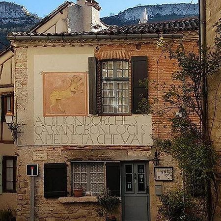 Auberge Lion D'Or Saint-Antonin Exterior foto
