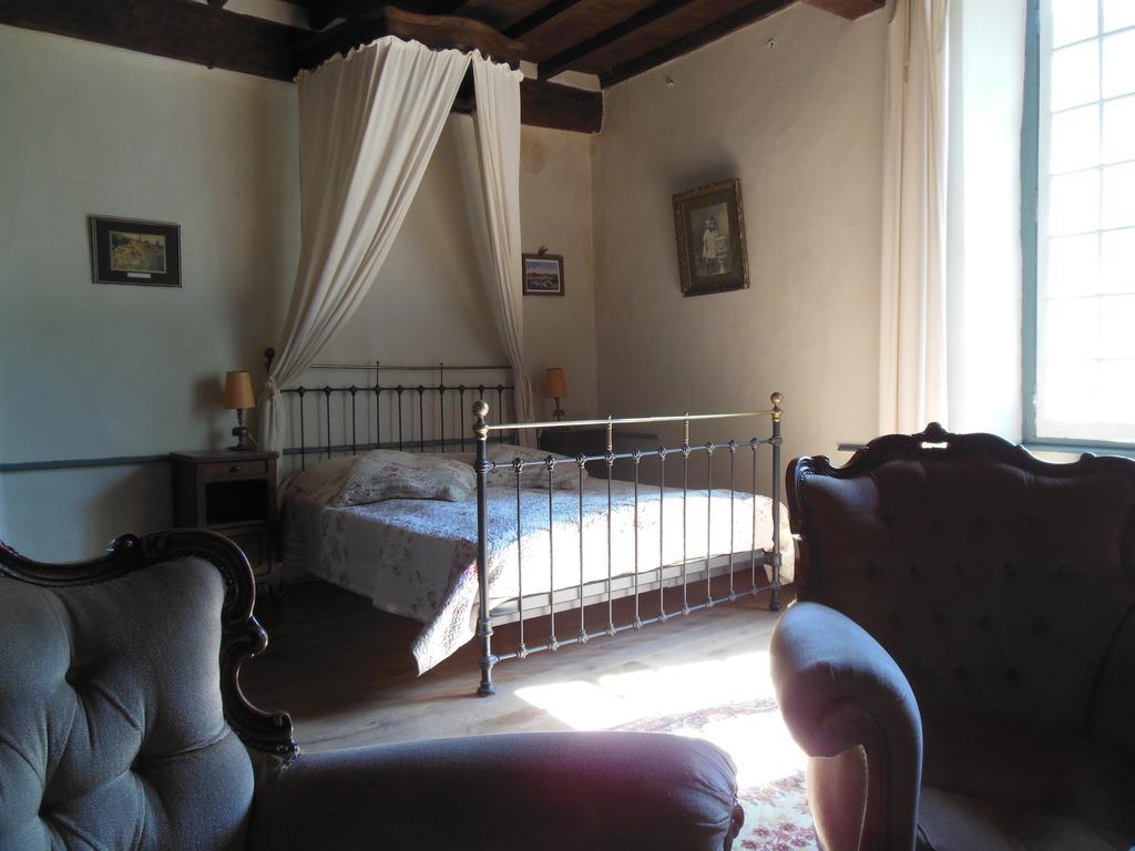 Auberge Lion D'Or Saint-Antonin Exterior foto
