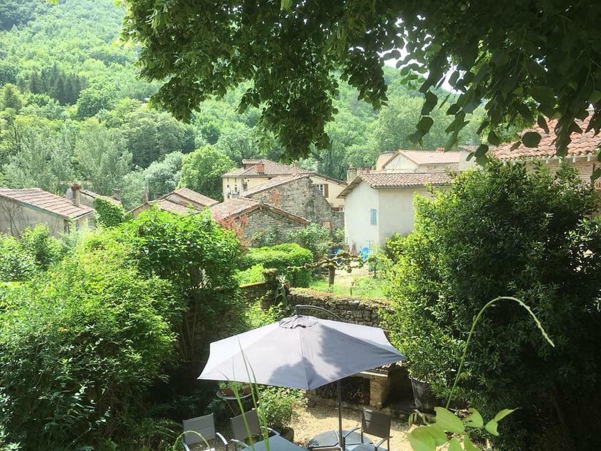 Auberge Lion D'Or Saint-Antonin Exterior foto